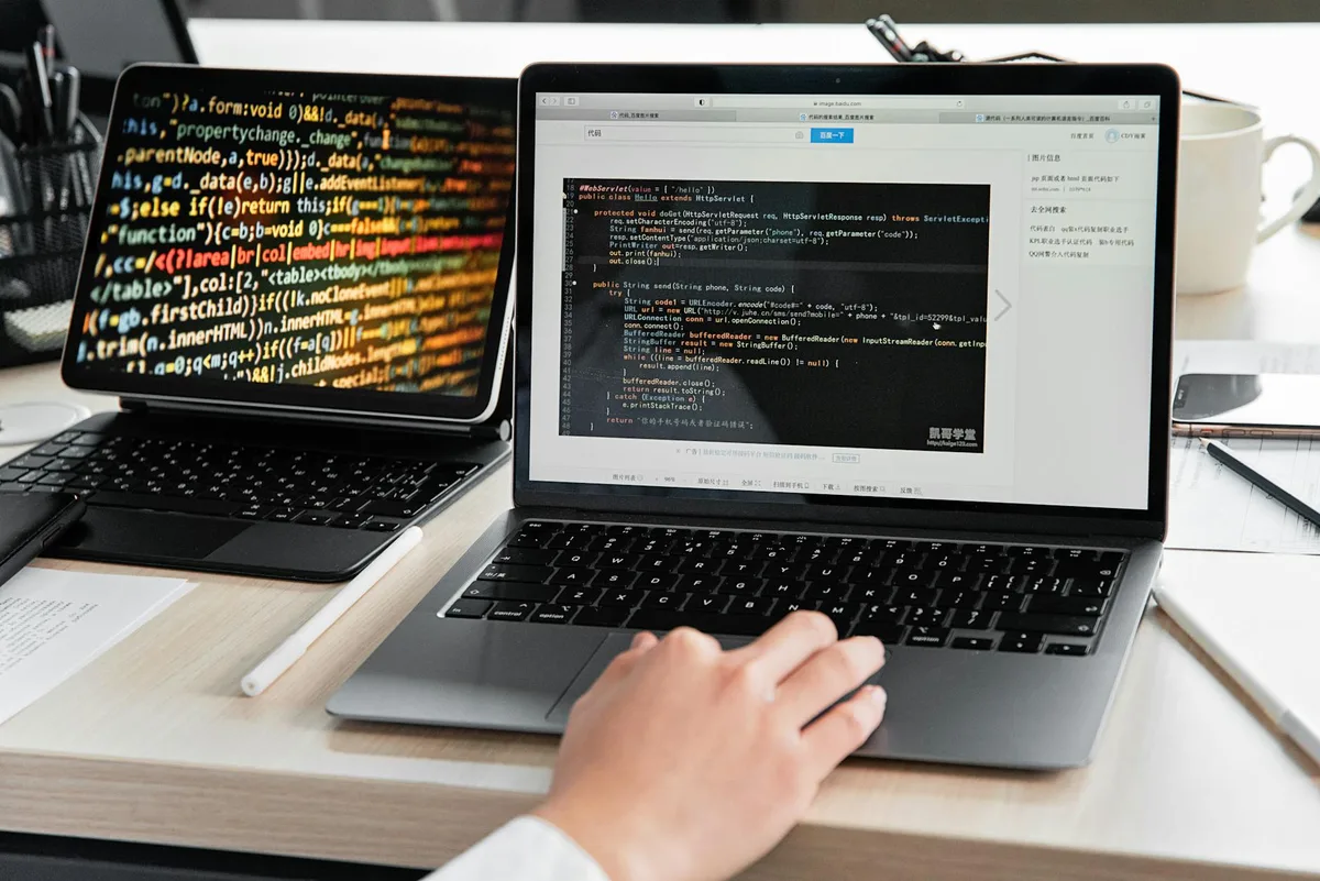 Custom software vs off-the-shelf